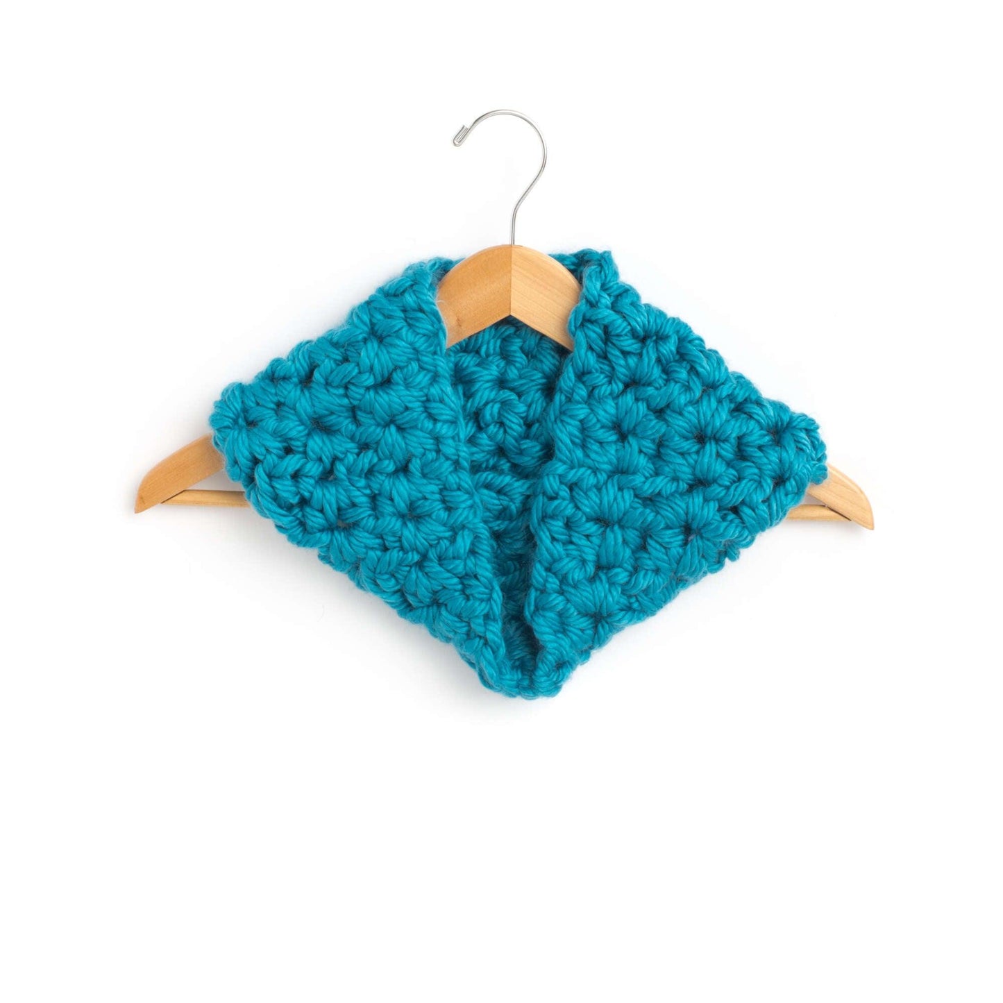 Bernat Crochet V-Stitch Cowl