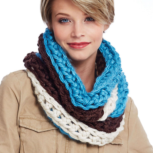 Bernat Crochet Tri Color Cowl