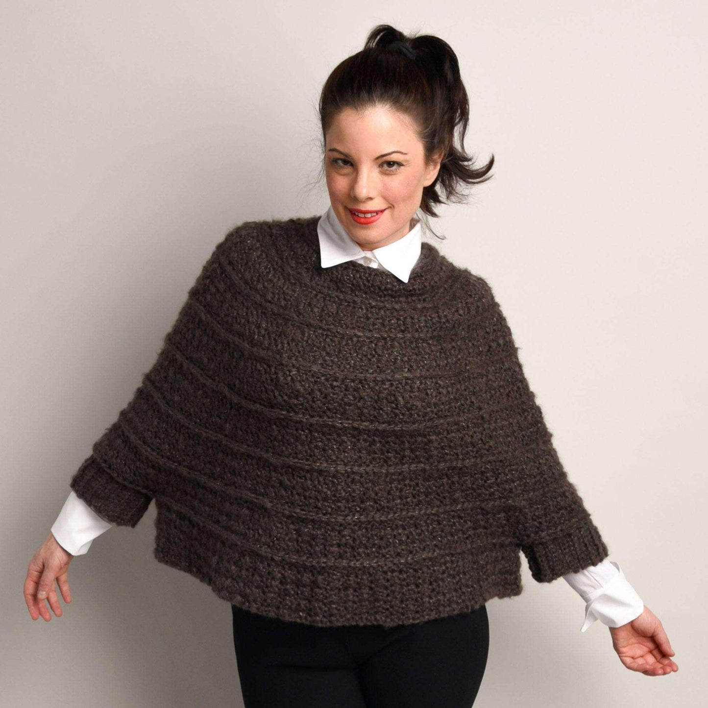 Bernat Crochet Swoncho