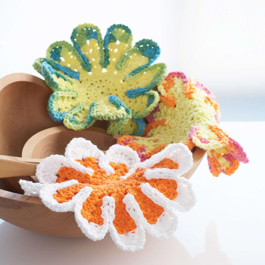 Bernat Crochet Chrysanthemum Dishcloth