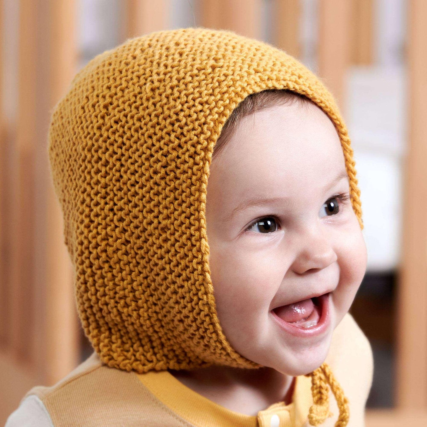 Bernat Beginner Knit Baby Bonnet - Dynamic Frog