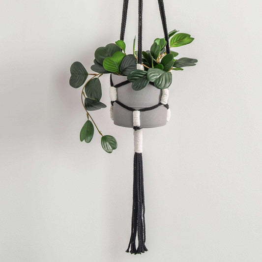 Bernat Craft Macrame Color Block Plant Hanger